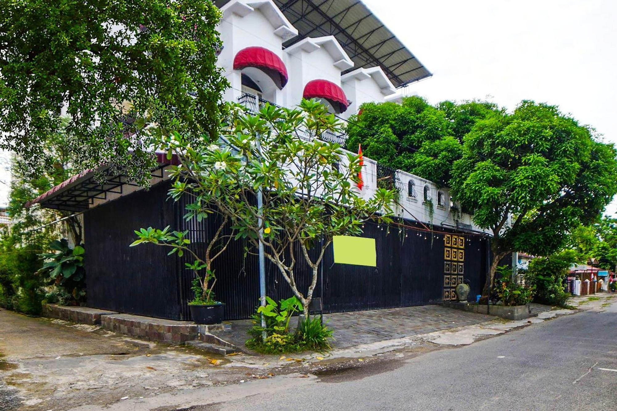 Super Oyo 91627 Wika Wiki Homestay Medan Buitenkant foto